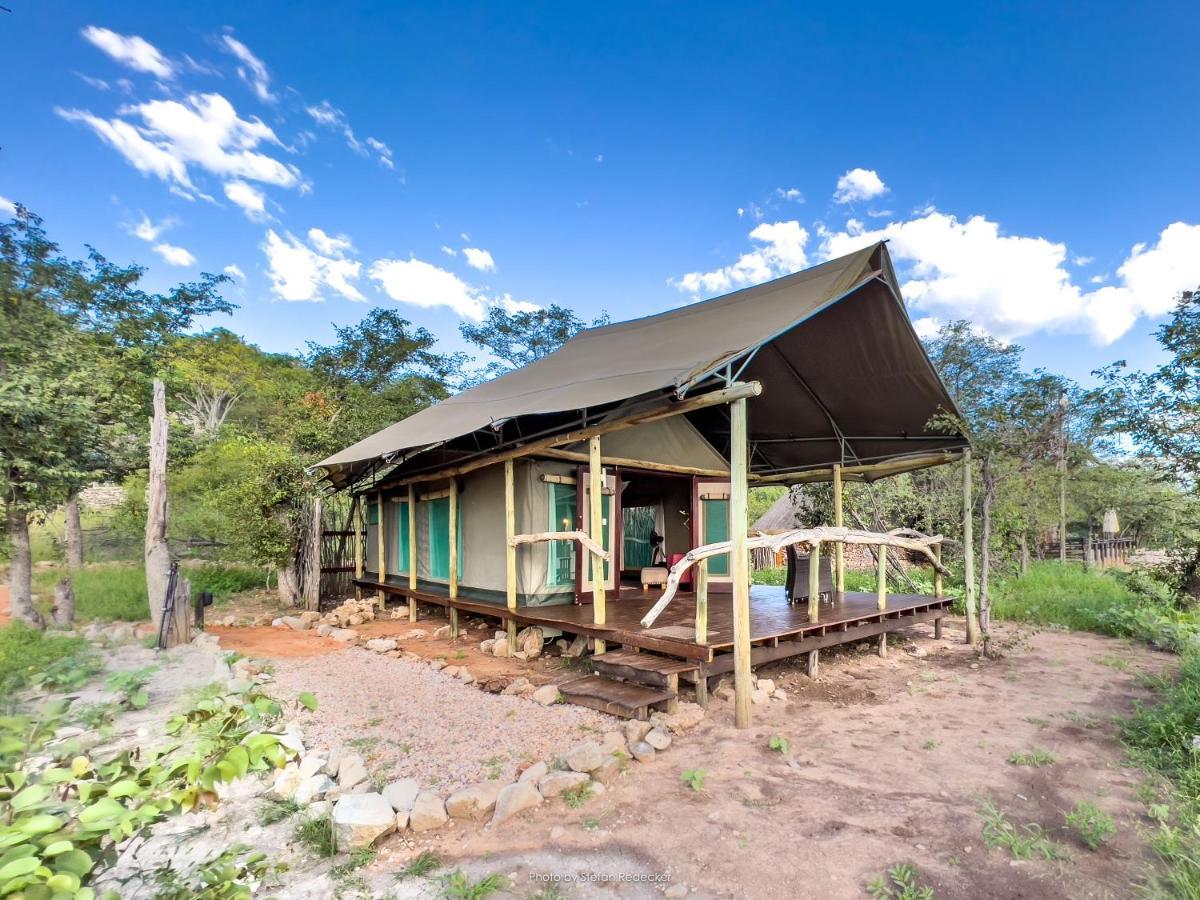 Ongava Tented Camp Okaukuejo Eksteriør bilde