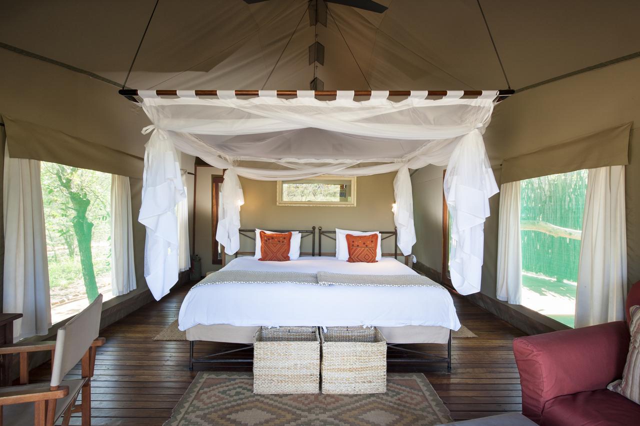 Ongava Tented Camp Okaukuejo Eksteriør bilde