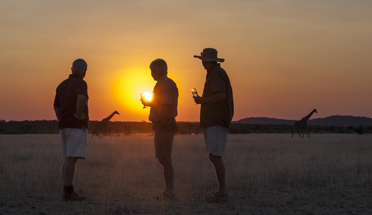 Ongava Tented Camp Okaukuejo Eksteriør bilde